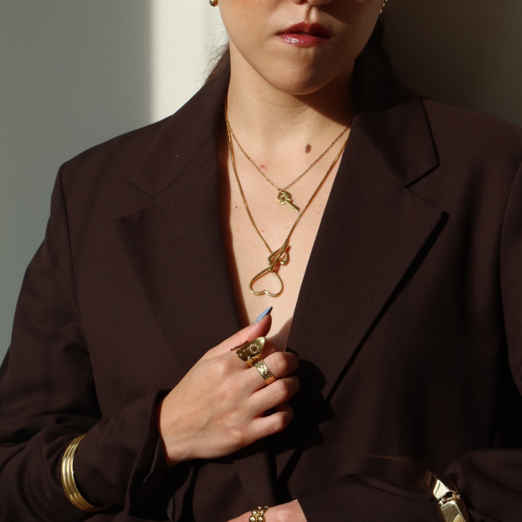 Collar Sora