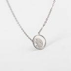 Collar Elara