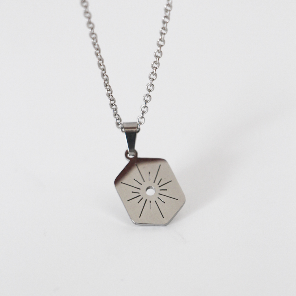 Collar Nira