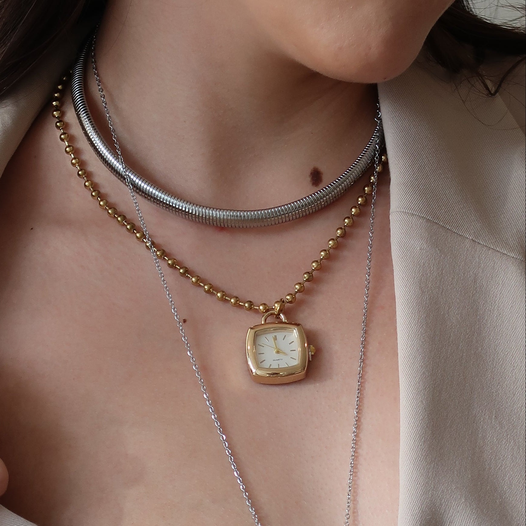 Collar Nara
